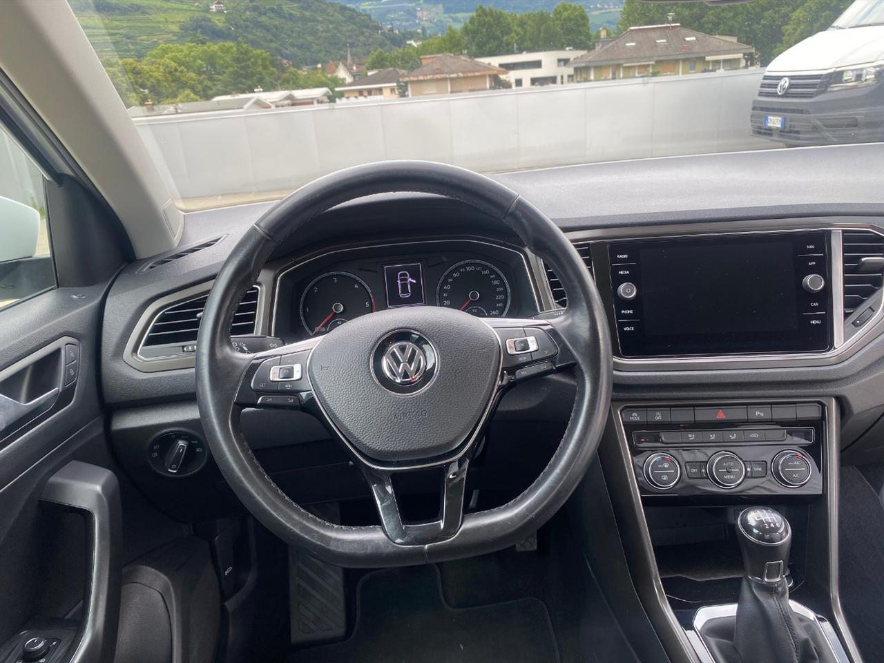 Volkswagen T-Roc 1.6 tdi business