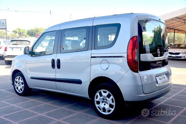 FIAT Doblò 1.6 mjt 120cv Lounge 5 posti