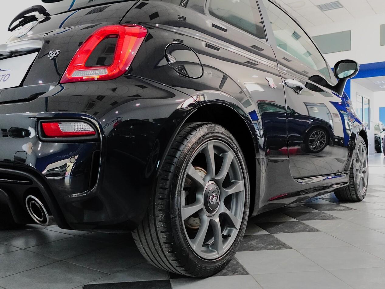 Abarth 595 1.4 T-JET 165 CV 595