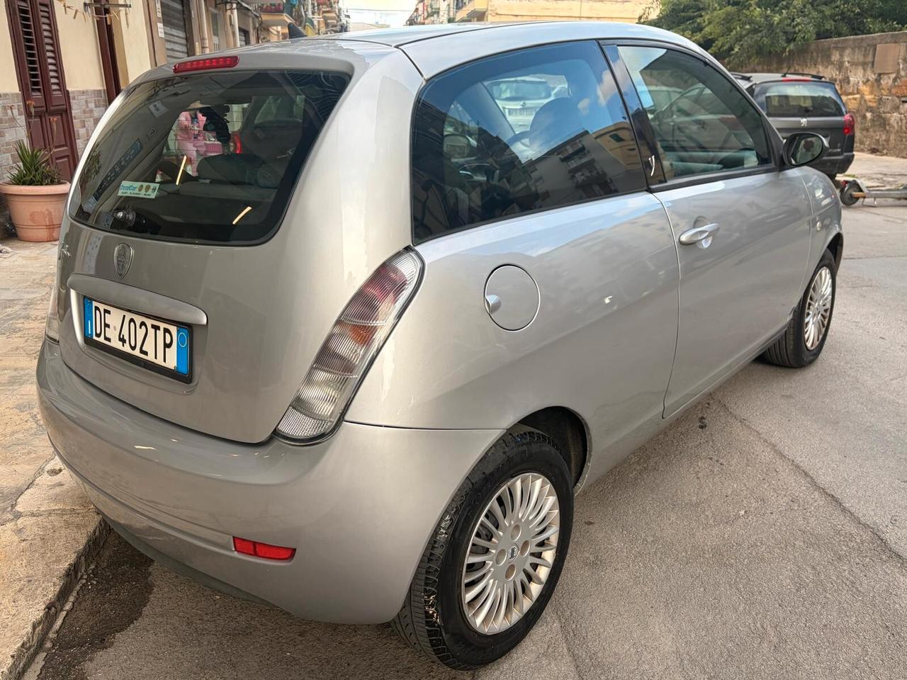 Lancia Ypsilon 1.2 60Cv 12 MESI DI GARANZIA NUOVA
