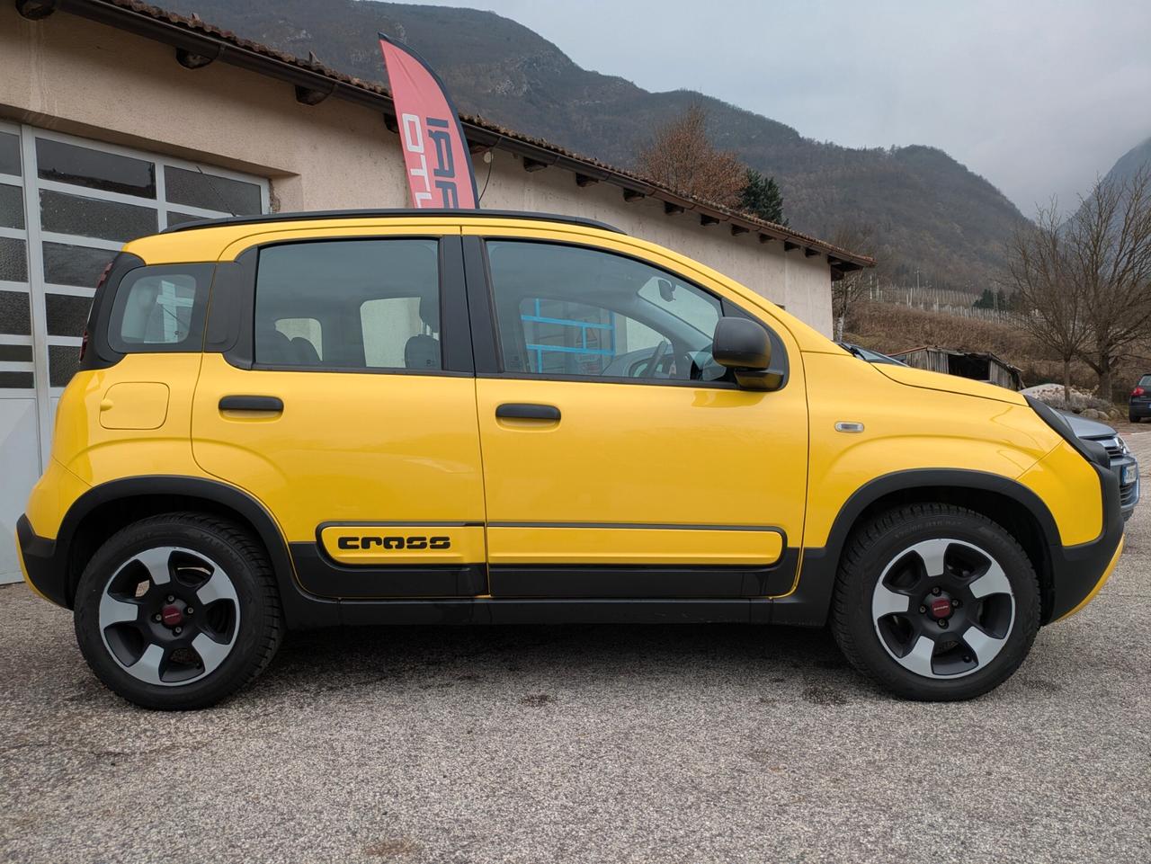 FIAT PANDA CITY CROSS 1.2 FIRE 5 POSTI