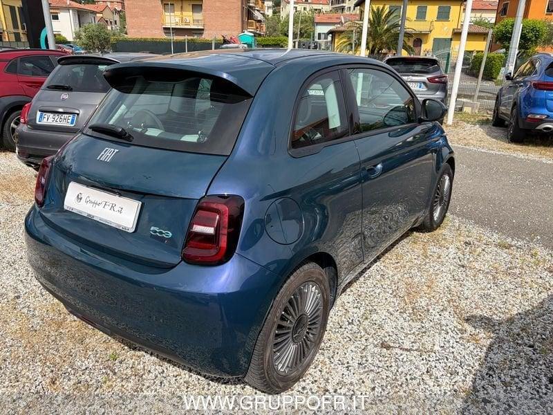 FIAT 500 500e Berlina 42 kWh Icon
