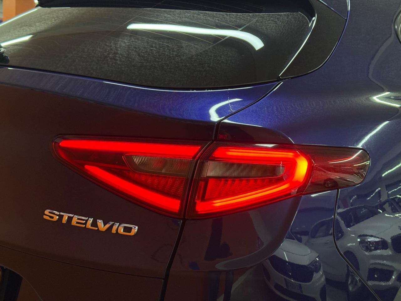 Alfa Romeo Stelvio 2.2 Turbodiesel 210 CV AT8 Q4 Lusso