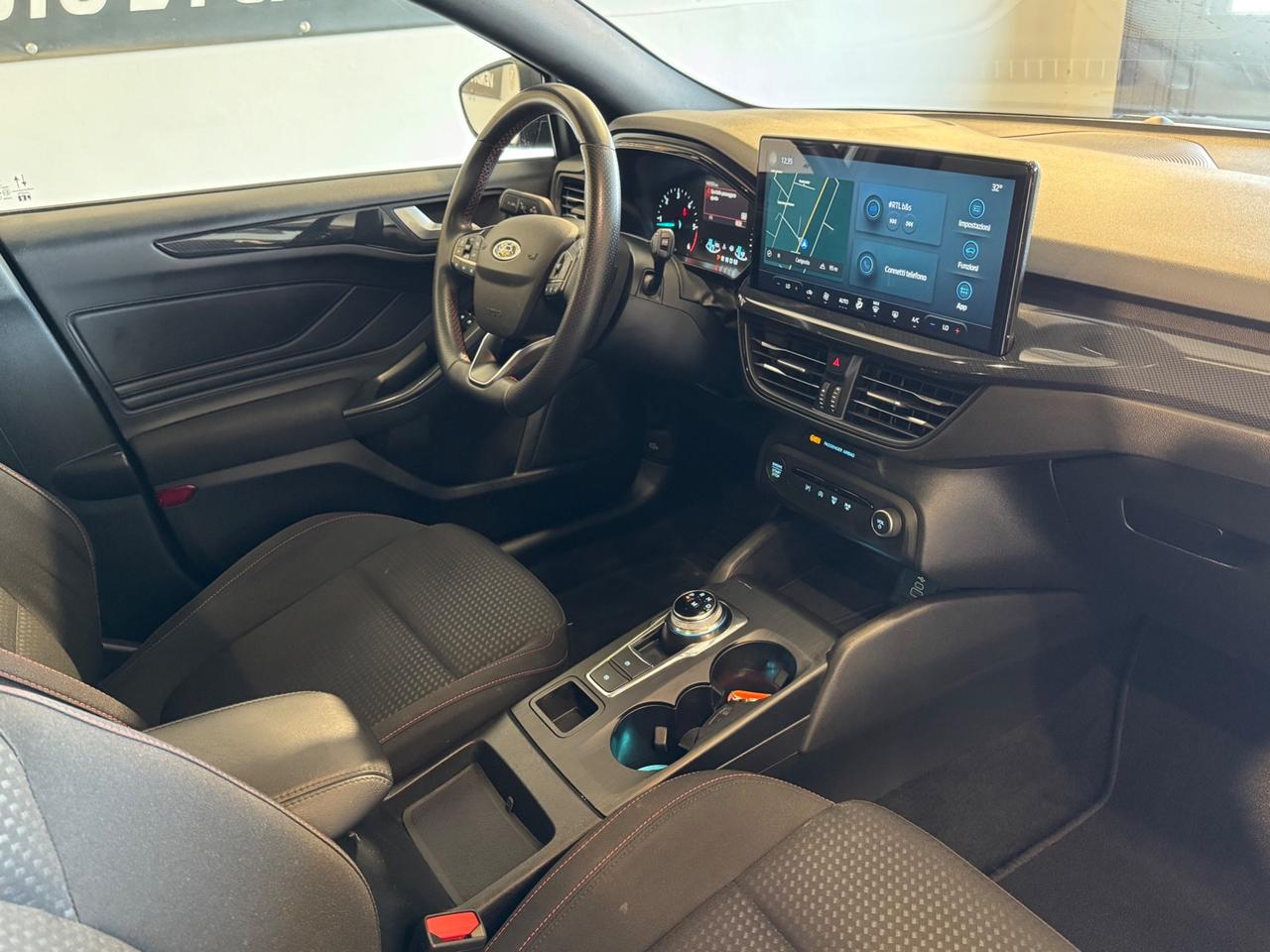 Ford Focus 1.5 EcoBlue 120 CV automatico SW ST-Line