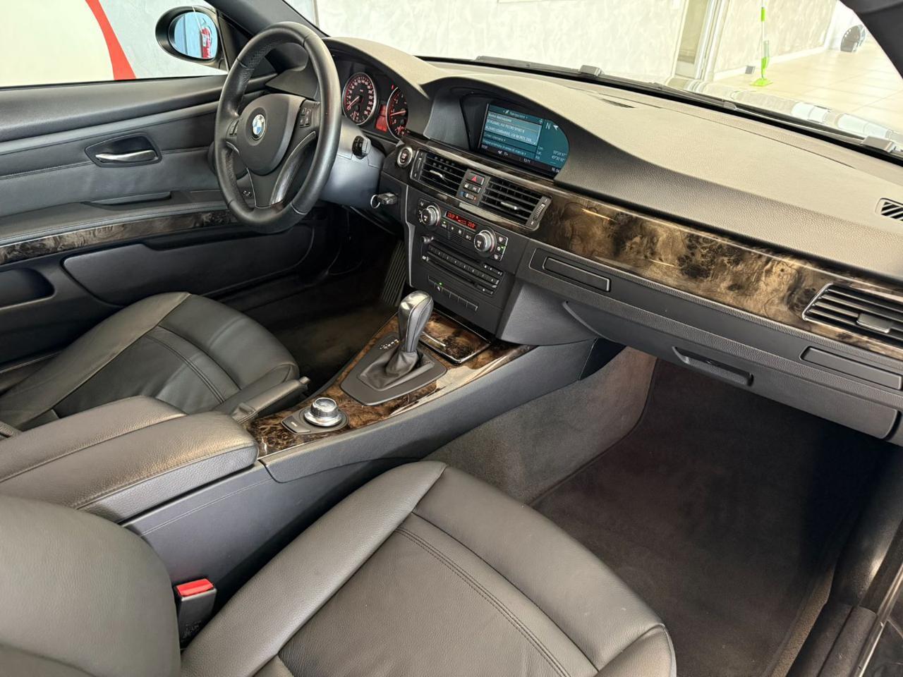 BMW 330 i cat Coupé Futura-UnicoProprietario-Uff Italia