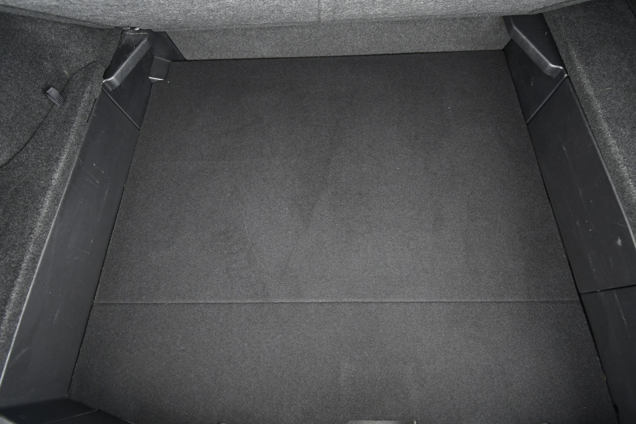 LEXUS UX 250h 2.0 Business 2wd cvt CAMERA+ACC+APP CONNECT