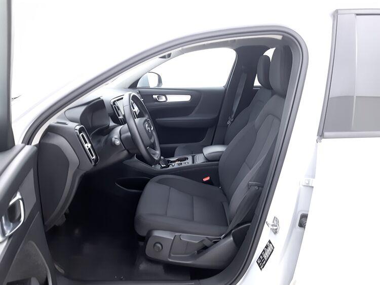 Volvo XC40 B4 Momentum AWD Geartronic BR708338 2.0 Mild Hybrid 197CV