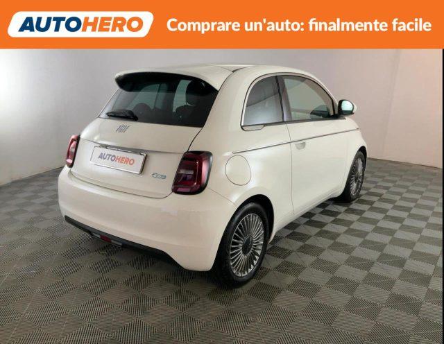 FIAT 500e Berlina 43 kWh