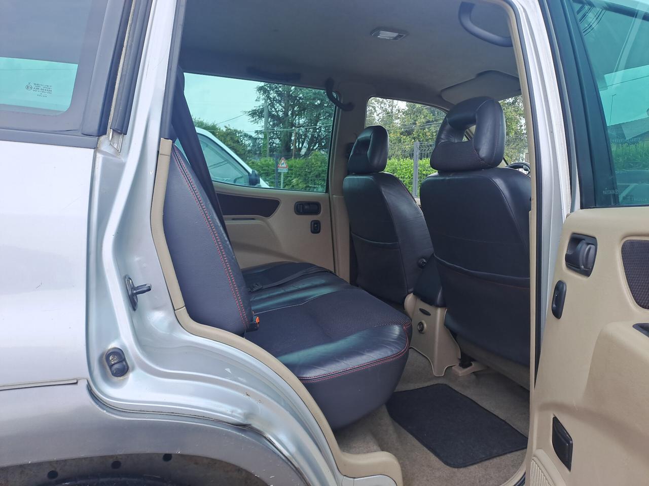Nissan Terrano II 2.7 Tdi 5 porte Anniversary-2001