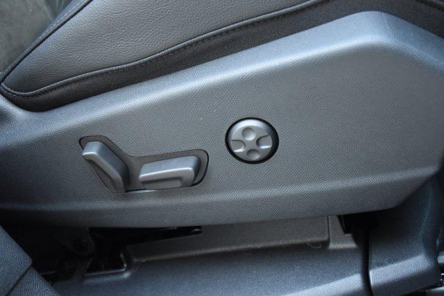 DS AUTOMOBILES DS 7 Crossback E-Tense Performance Line+