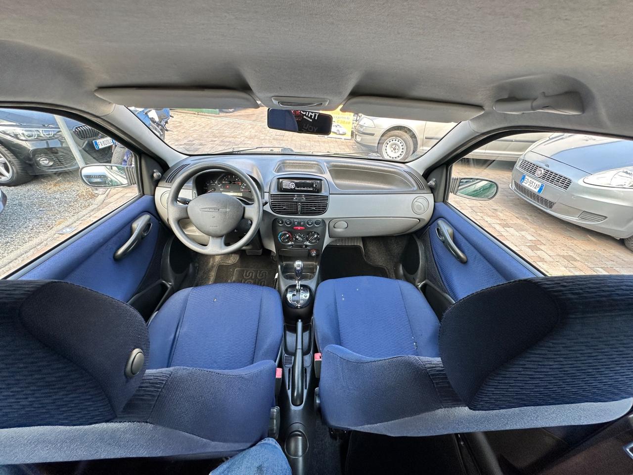 Fiat Punto 1.2i 16V cambio automatico