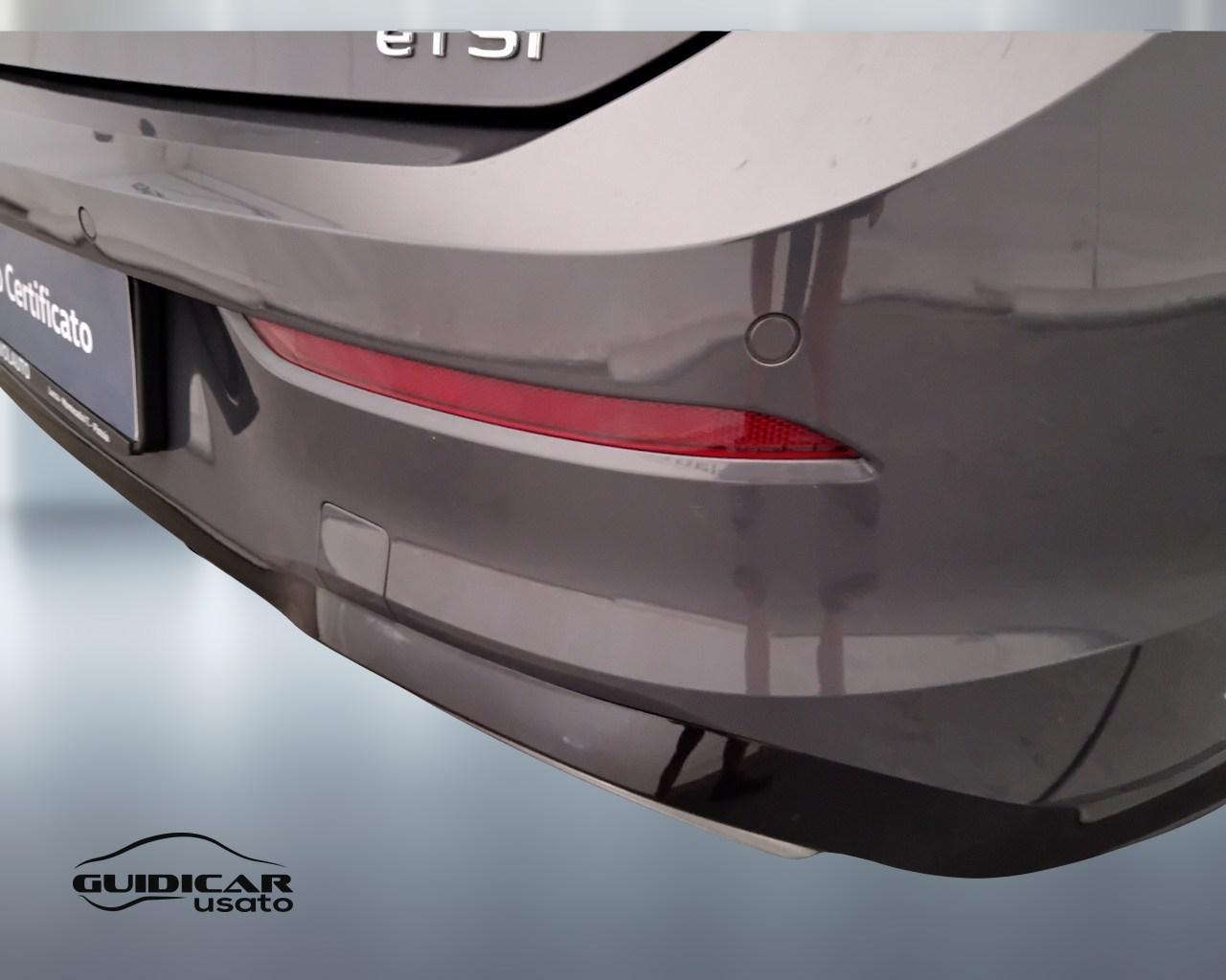 VOLKSWAGEN Golf VIII 2020 - Golf 1.5 etsi evo R-Line 130cv dsg