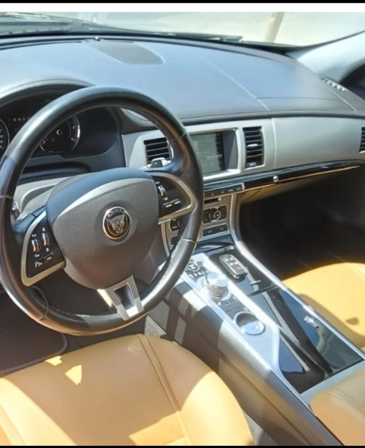 Jaguar XF 2.2 D Limited Edition