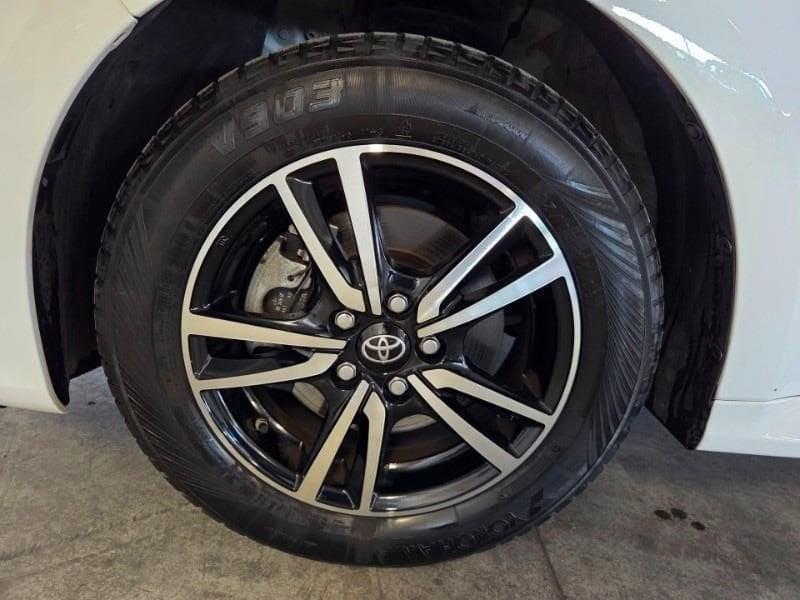 Toyota Yaris 4ª serie 1.5 Hybrid 5 porte Active
