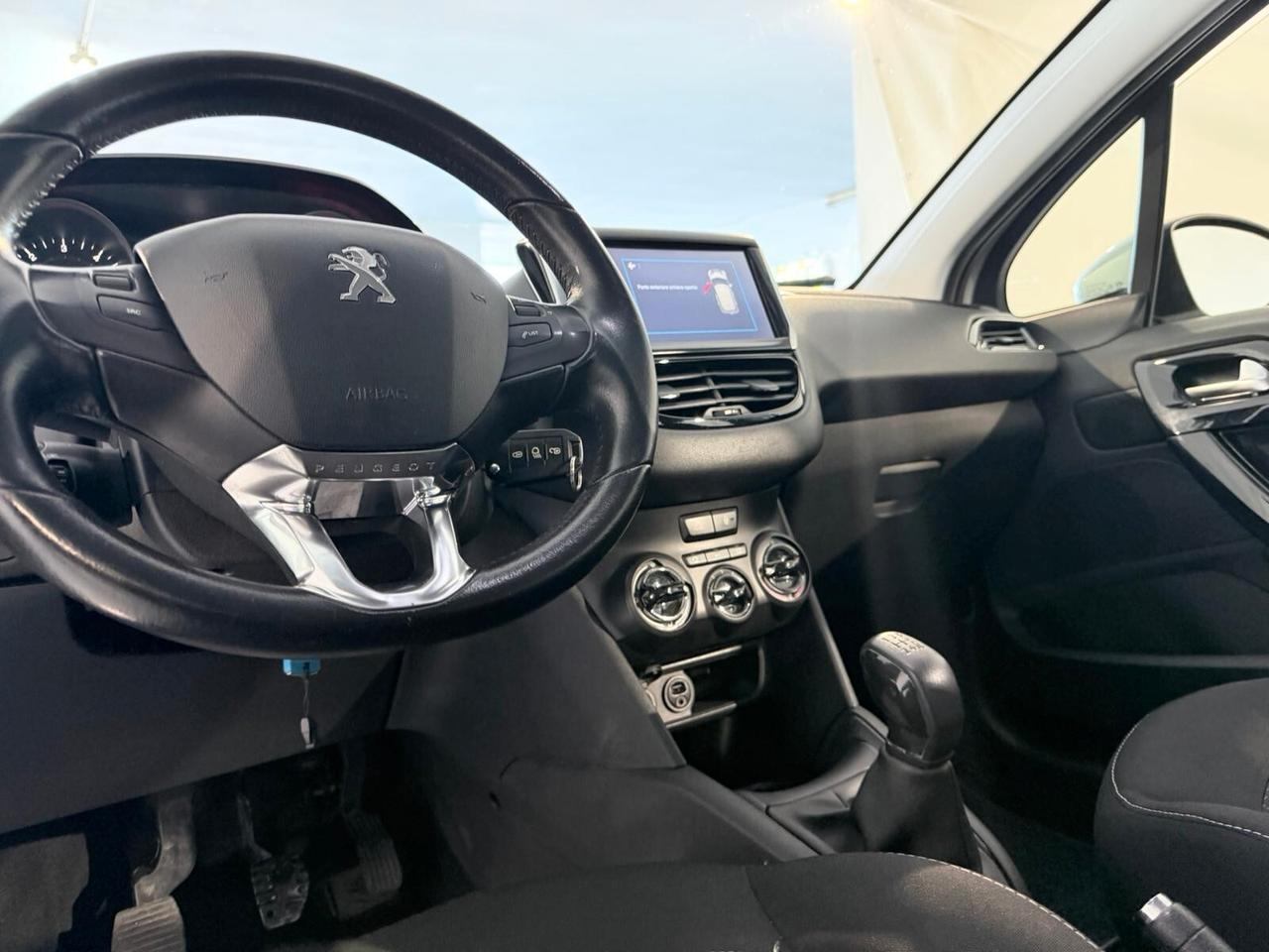 Peugeot 208 HDI ACCONTO 0€ RATE DA 175€ AL MESE
