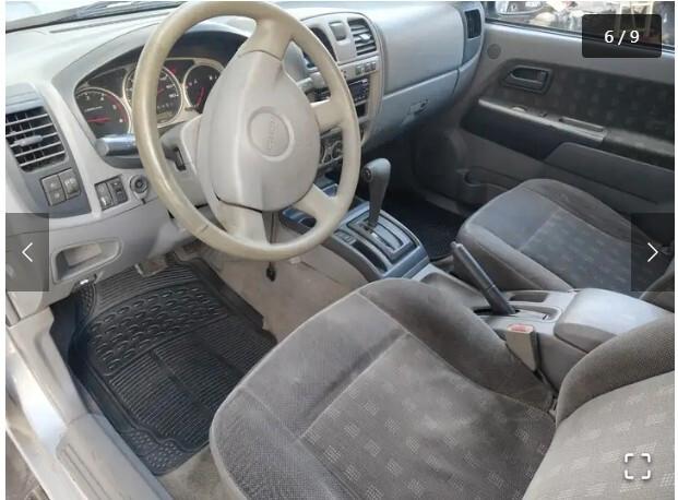 Isuzu D-Max 3.0 TD cat Space Cab 4WD Pick-up LS