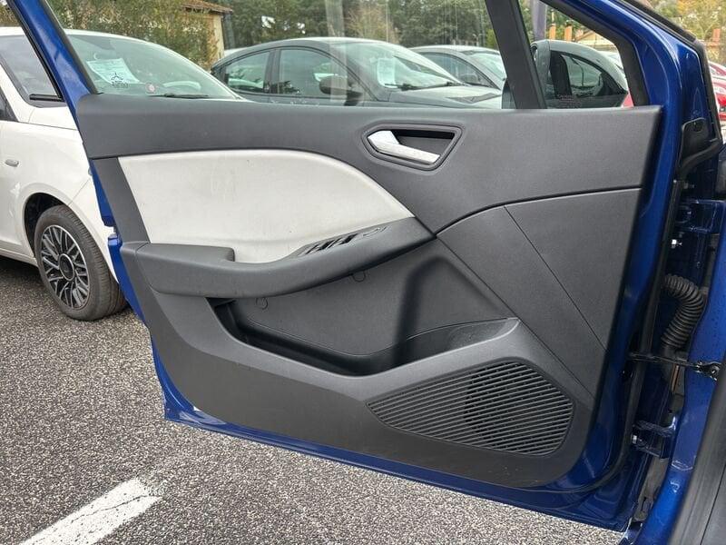 Renault Clio V 2019 1.0 tce Intens Gpl 100cv my21