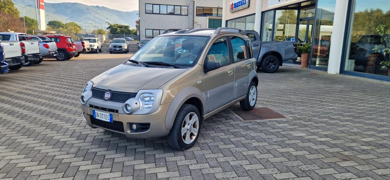 Fiat Panda 1.3 MJT 16V 4x4 Cross