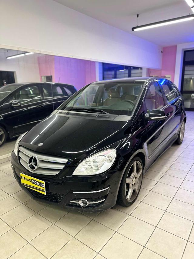 MERCEDES-BENZ B 180 CDI Sport