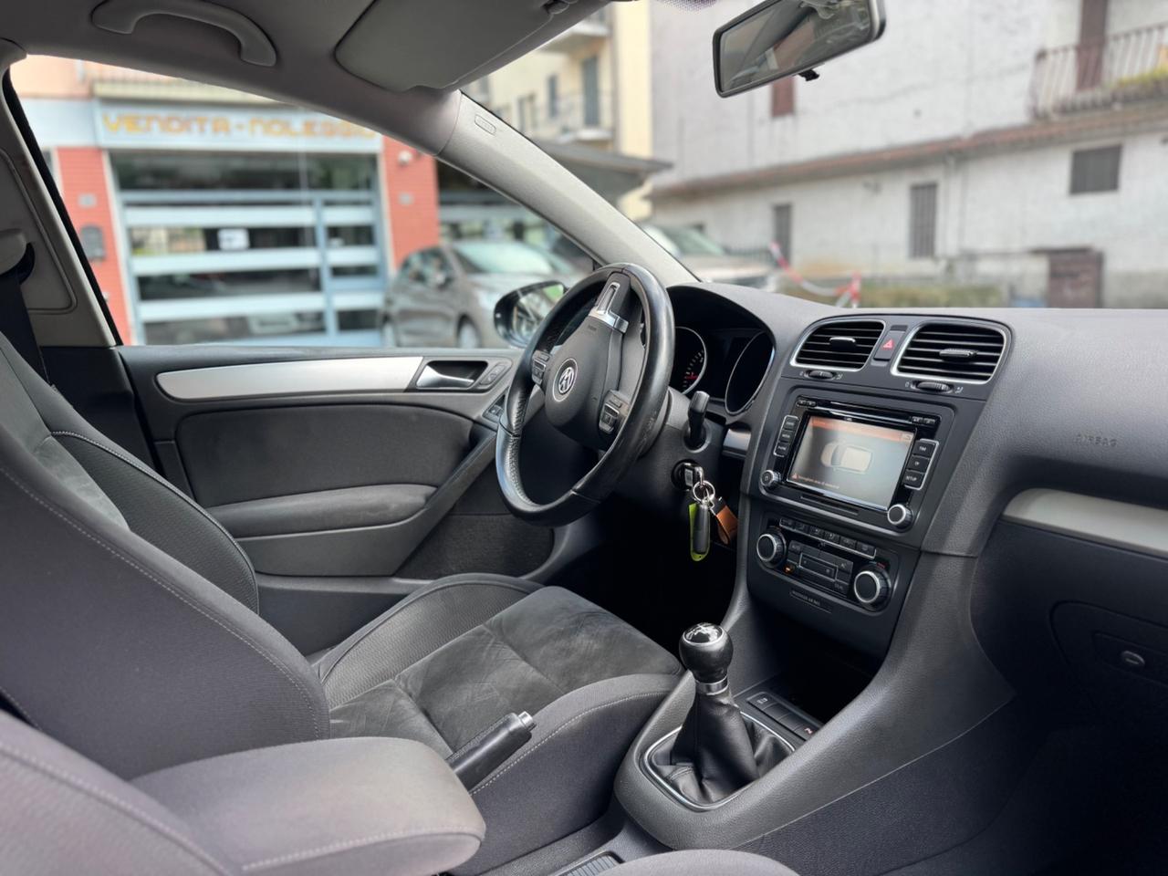 Volkswagen Golf 1.6 TDI DPF 5p. Highline