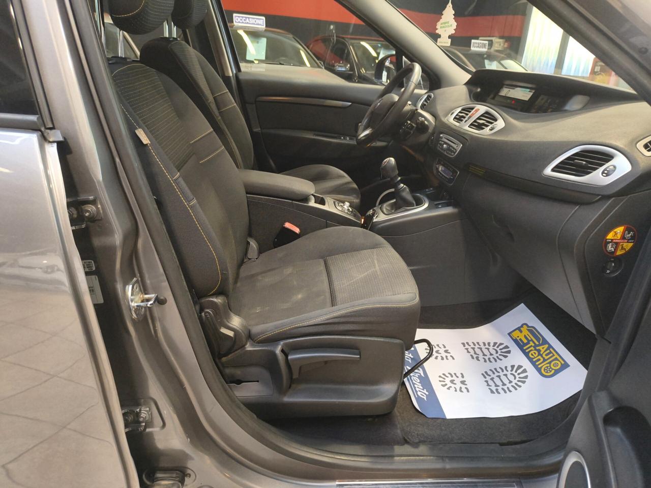 Renault Scénic 1.5 dCi 110CV Dynamique