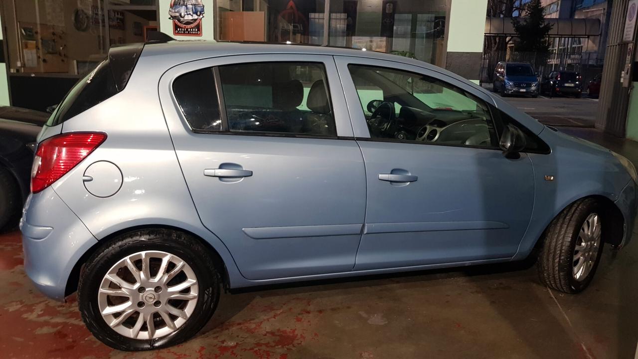 Opel Corsa 1.3 CDTI 75CV 5 porte Enjoy