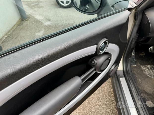 MINI Cooper S 1.6 16V Cooper S