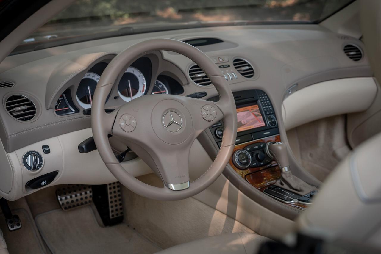Mercedes SL 350 V6 315cv | 11 Tagliandi Mercedes | 31.000km