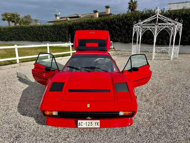 Ferrari 208 2.0 turbo GTB 220cv