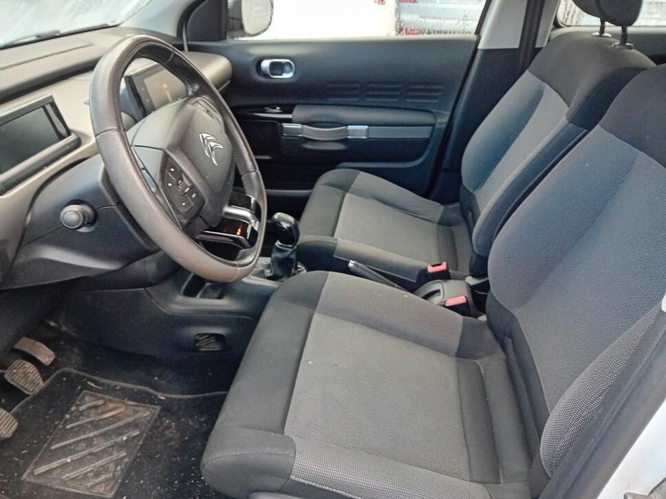 Citroen C4 Cactus BlueHDi 100 Shine