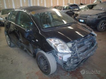 Toyota Yaris 1.4 D-4D 5p. Sol