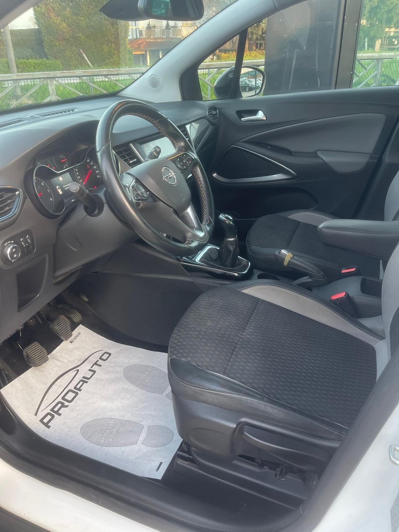 Opel Crossland X 1.2 12V Innovation GANCIO TRAINO