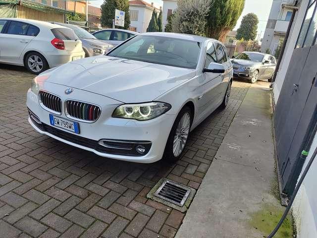 BMW 525 525d xDrive Touring Luxury
