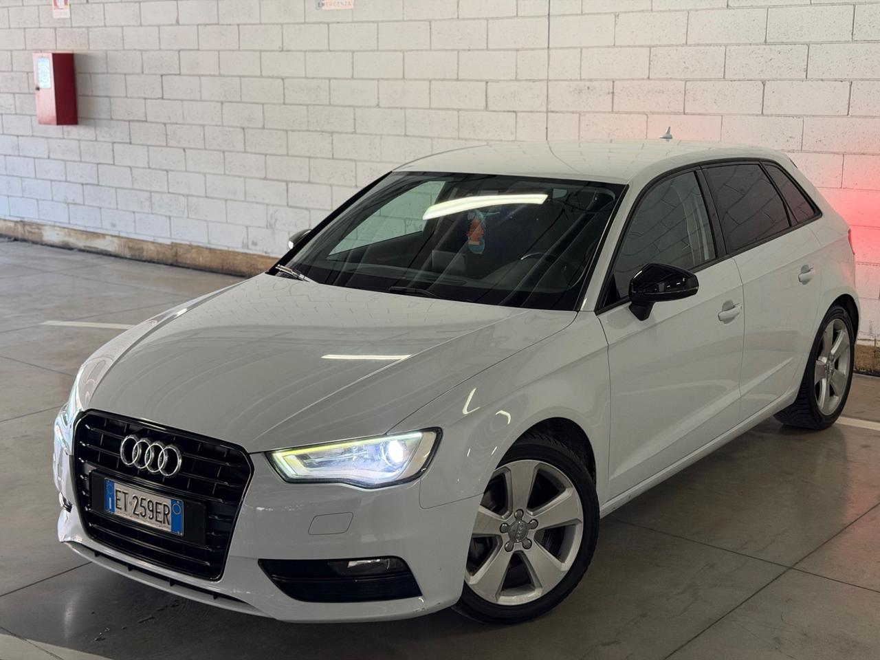 Audi A3 SPB 2.0 TDI Ambiente