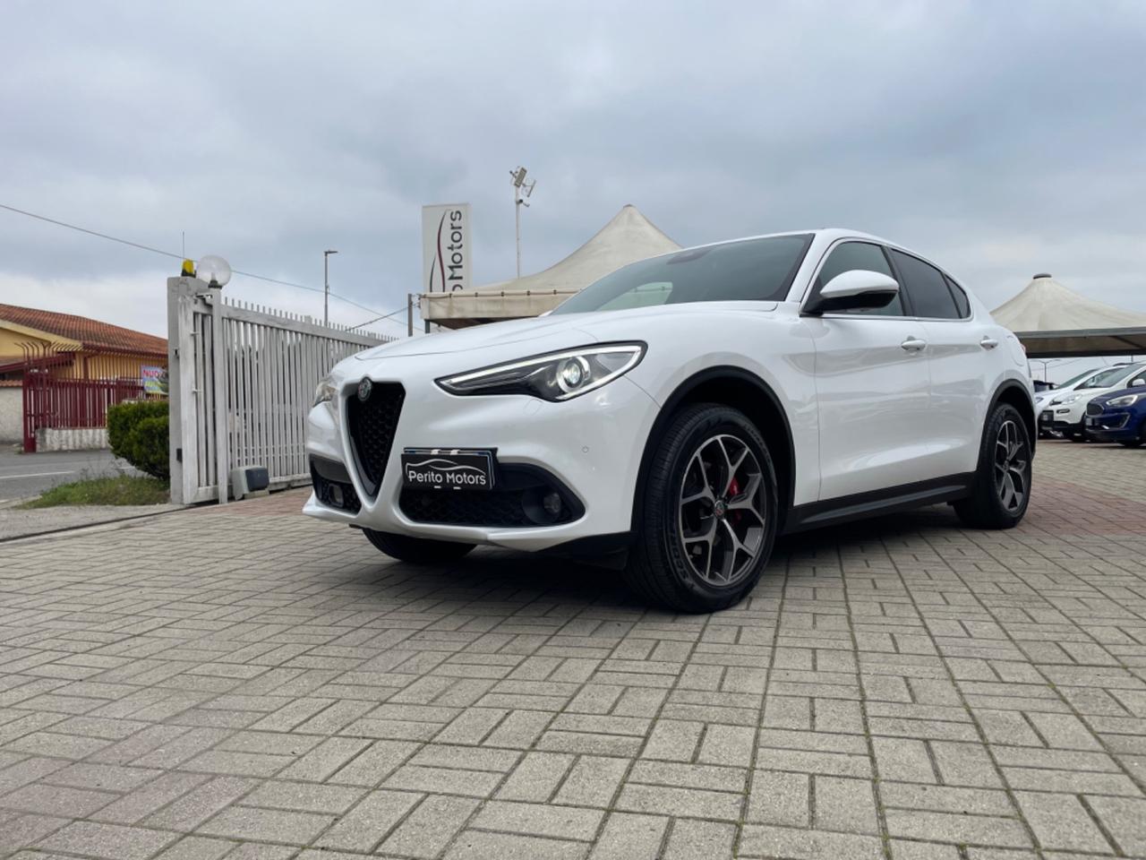 Alfa Romeo Stelvio 2.2 Turbodiesel 210 CV AT8 Q4 Executive