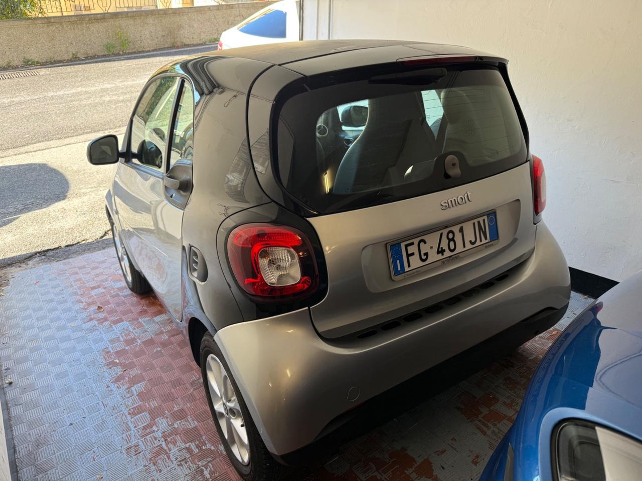 Smart ForTwo 70 1.0 twinamic Youngster