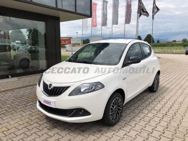 Lancia Ypsilon My24 402 Platino 1.0