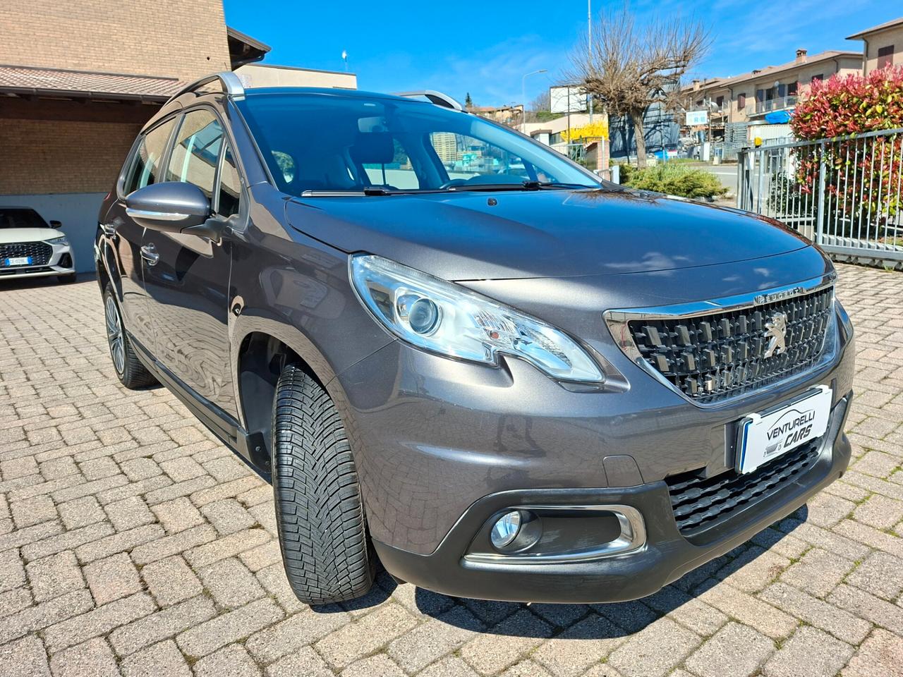 Peugeot 2008 PureTech 82 Active DISTRIBUZ .ESEGUITA