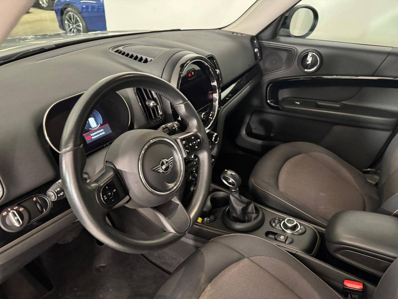 MINI Countryman Cooper SE ALL4 Business