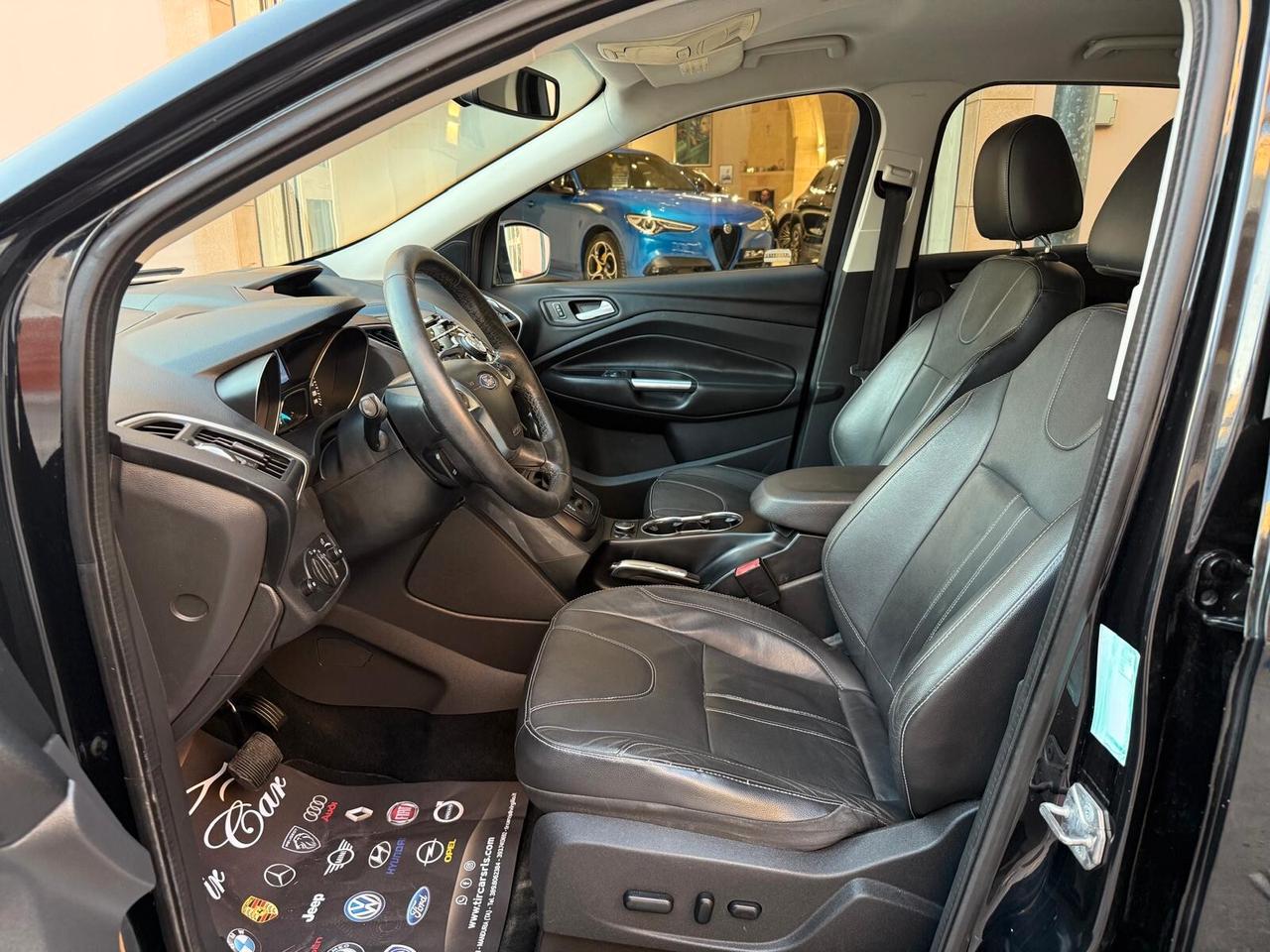 FORD KUGA TITANIUM 2.0 POWERSHIFT 140CV PELLE NAVI CAM ANNO 2014
