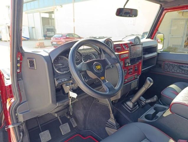 Land Rover Defender 90 SW 2.2 td SW