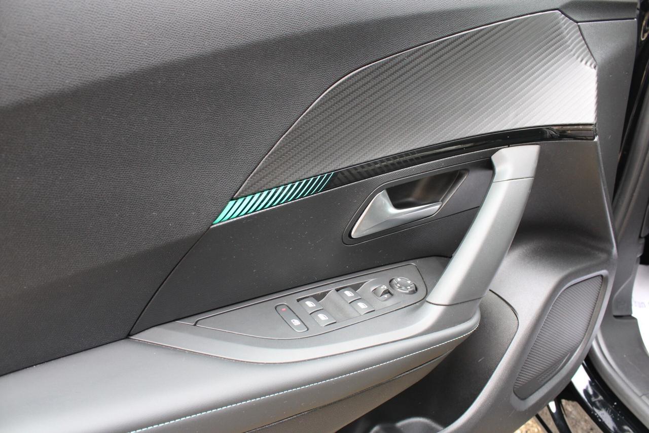Peugeot 2008 1.5 bluehdi ALLURE PACK 110CV X NEOPATENTATI