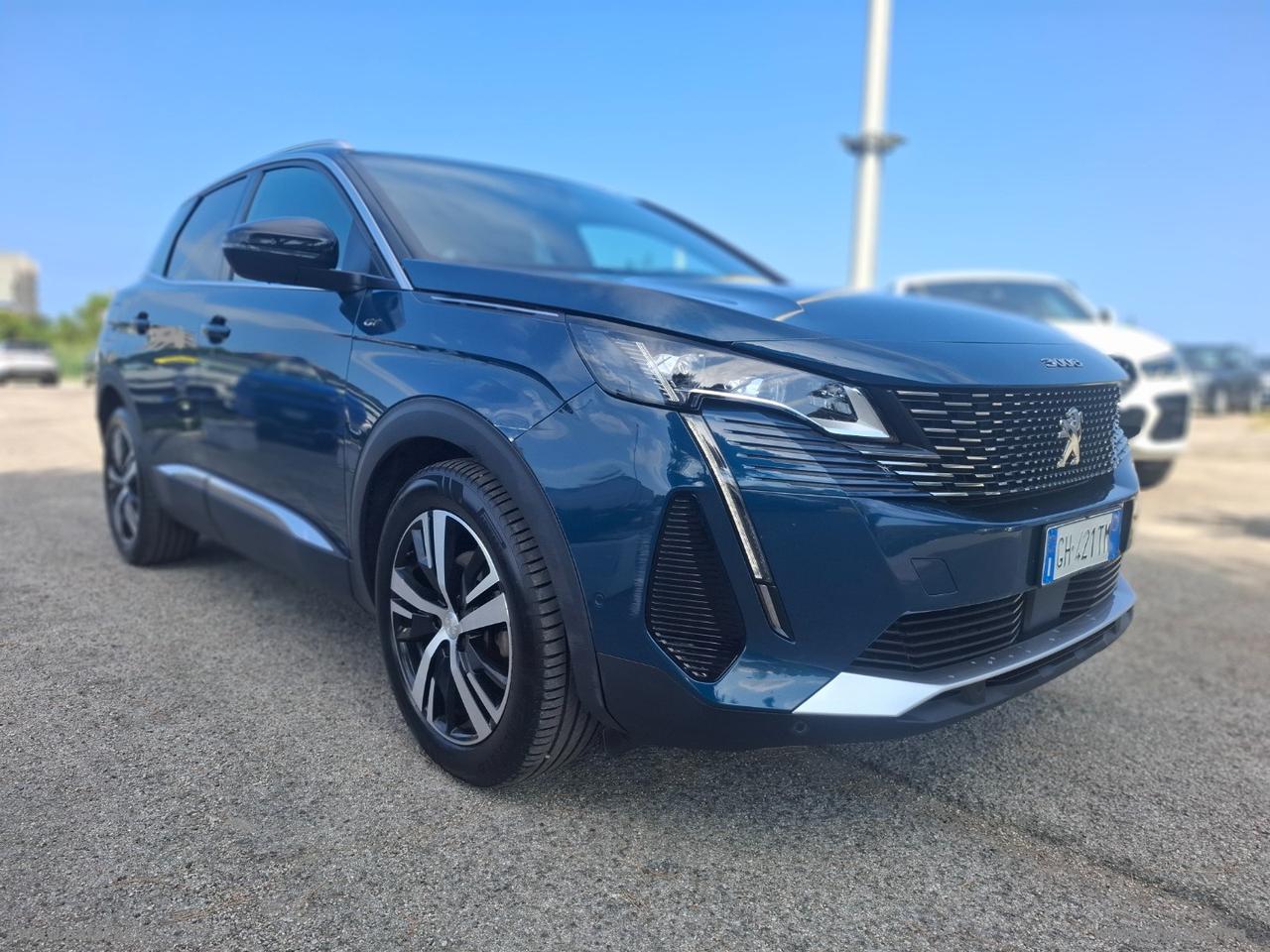 PEUGEOT 3008 BlueHDi 130 S&S EAT8 GT