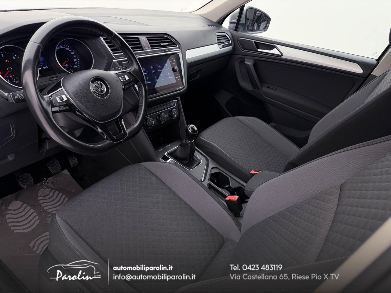 Volkswagen Tiguan 1.6 tdi Sport R-Line LED-CarPlay-19''