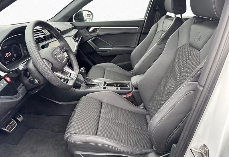 Audi Q3 Q3 SPB 35 TFSI S line edition Black Pack 19" Camera