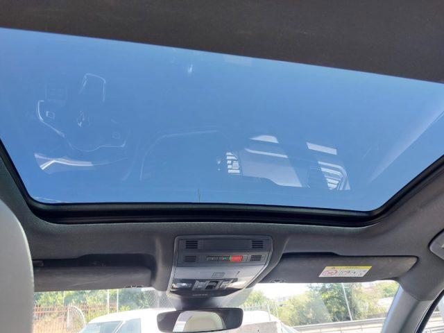 VOLKSWAGEN T-Roc 2.0 TDI SCR 150 CV DSG 4MOTION R-Line + TETTO