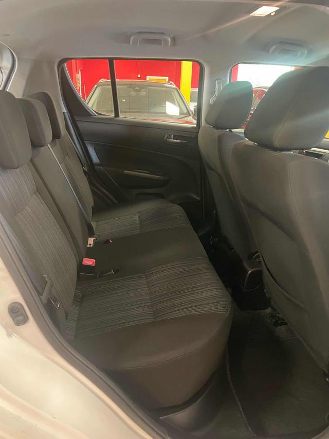 SUZUKI Swift 1.3 DDiS 5 porte B-Cool