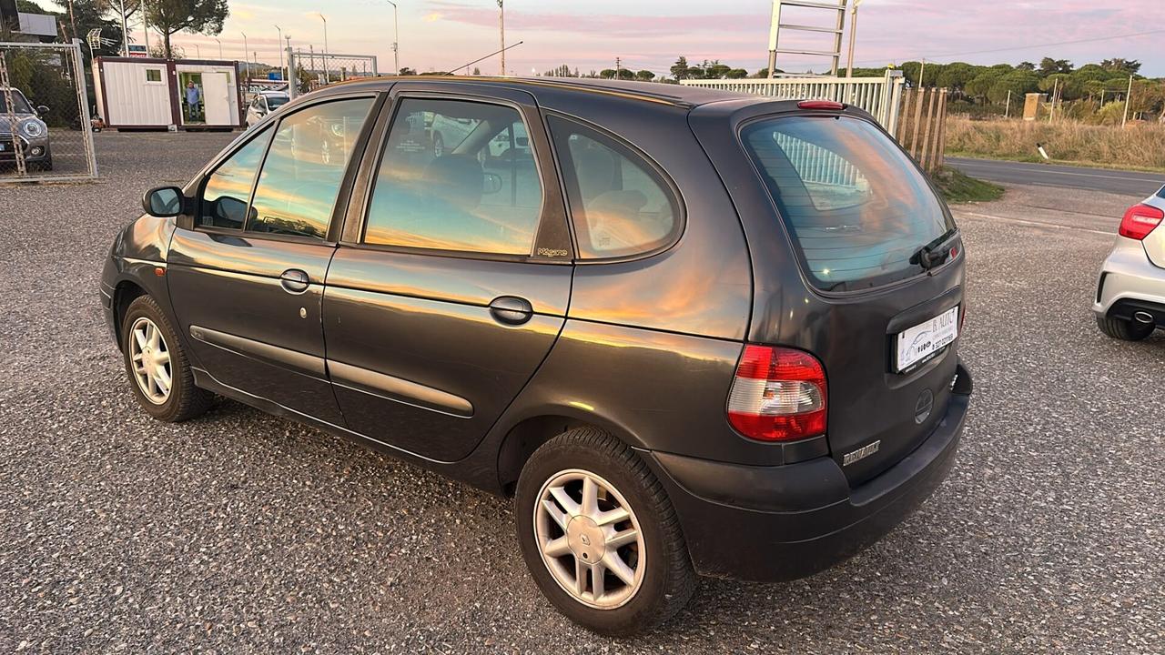 Renault Megane Scénic Evol. 1.6 16V cat Expression