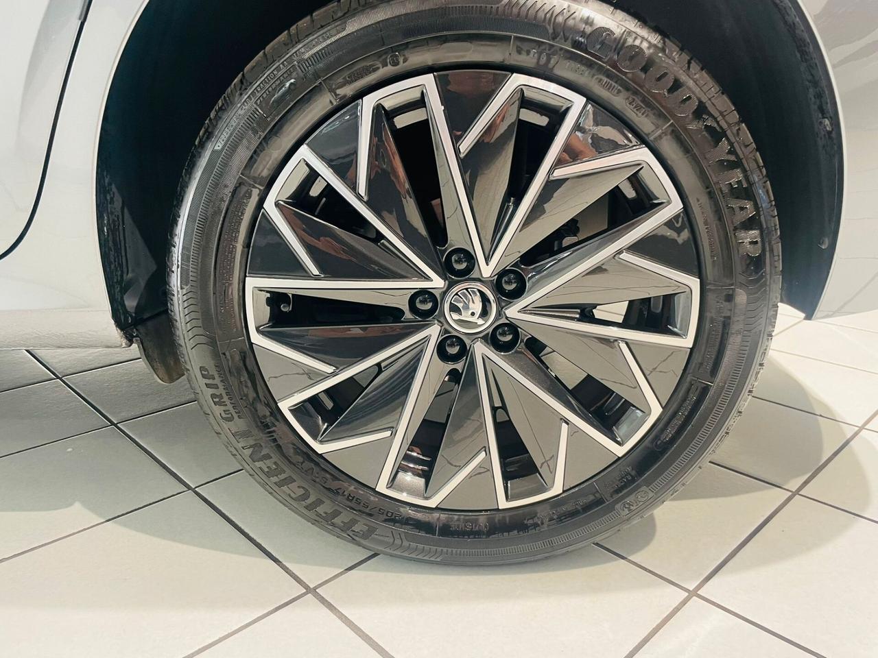 Skoda Kamiq 1.5 TSI ACT Black Dots