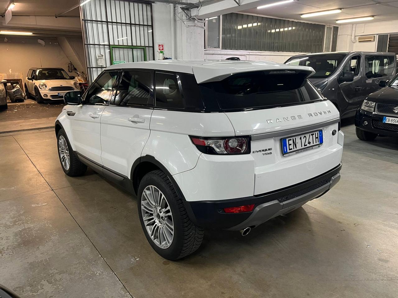 Range Rover Evoque 2.2 TD4 5p. 4x4